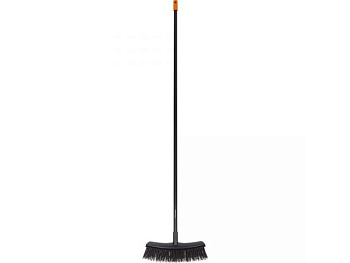 Метла большая Solid FISKARS
